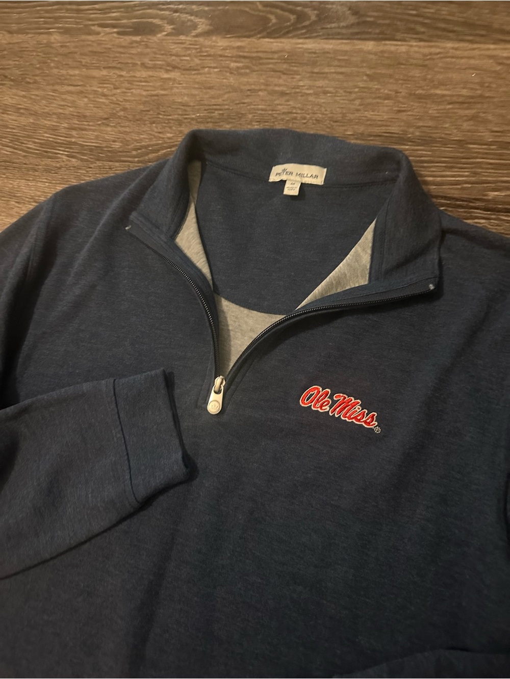 Peter Millar Ole Miss Men’s Navy 1/4 Zip Sweatshirt size Medium cotton blend